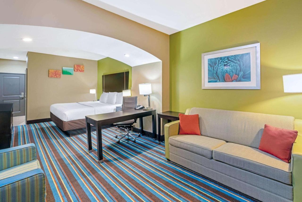 Executive King Room