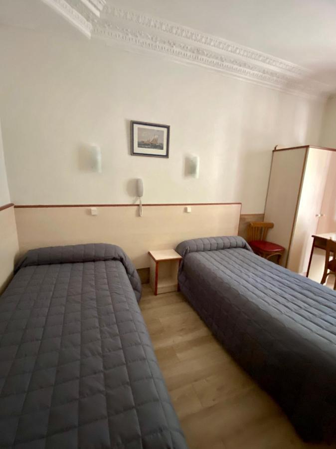 Tweepersoonskamer met 2 Aparte Bedden
