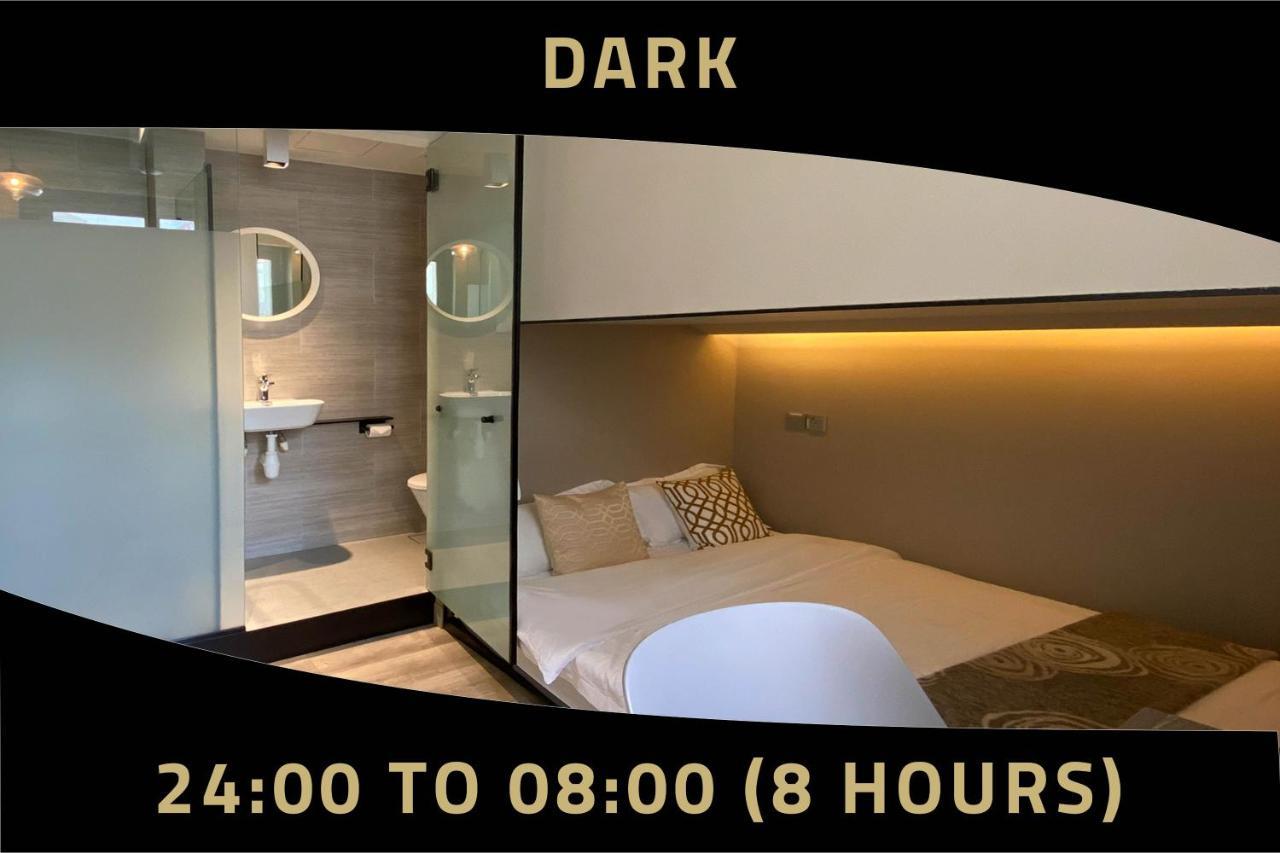 Double, Window, SHORT OVERNIGHT, 8 hours, 1159PM-8AM,1154943507:JPEG