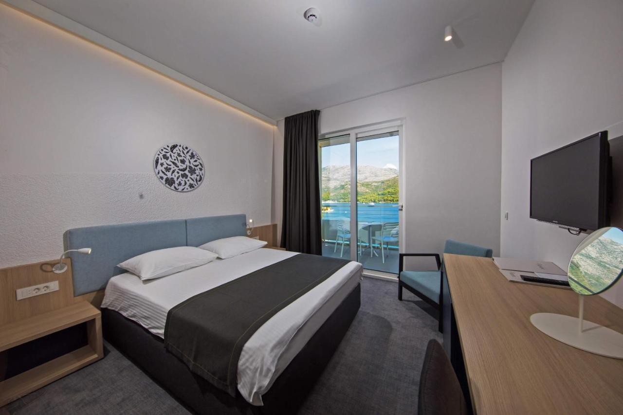 Premium Double Room with Balcony and Sea View