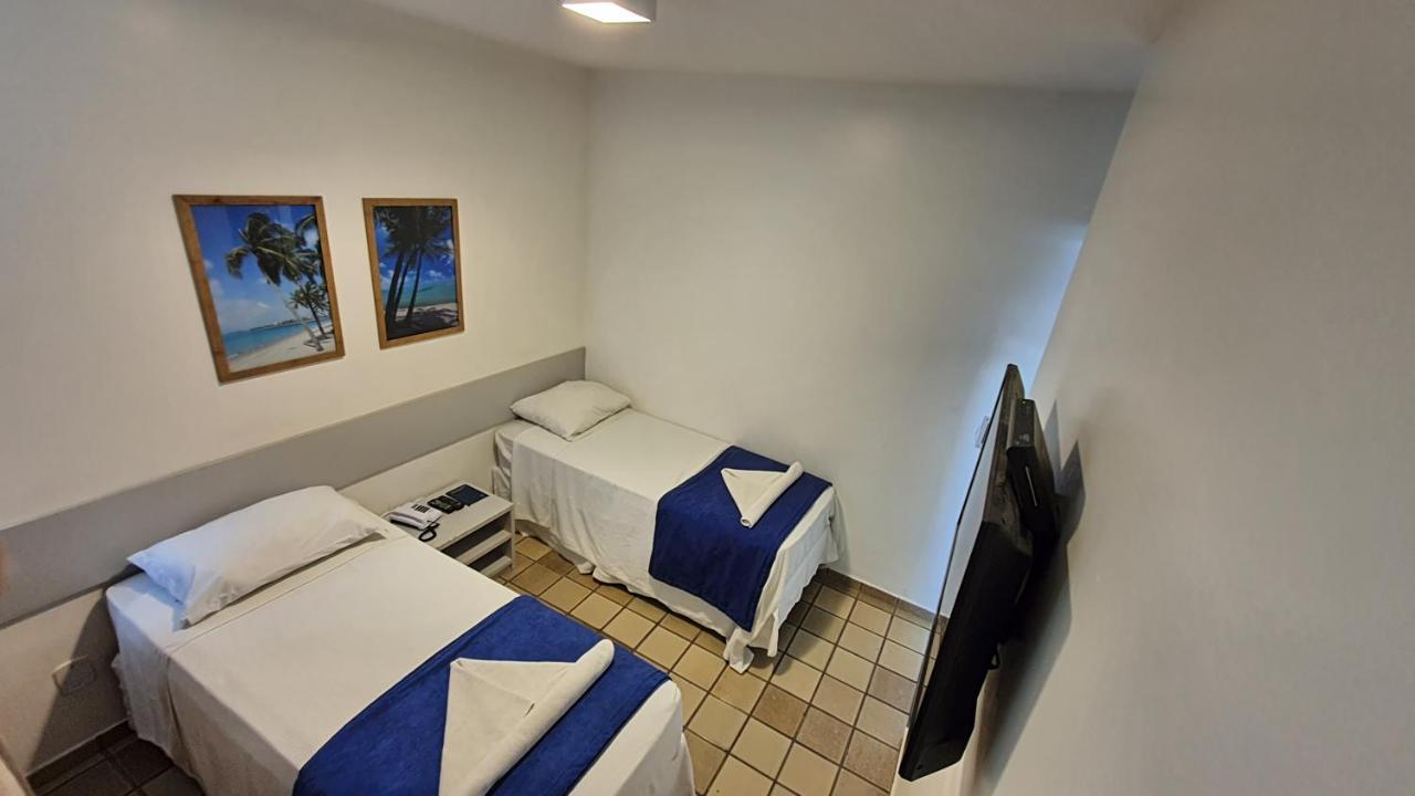 Quarto Twin Standard