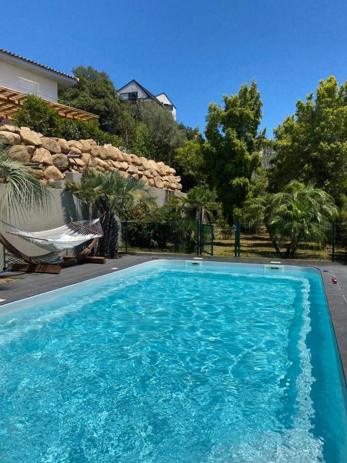 Suite Familiale avec Piscine Privative