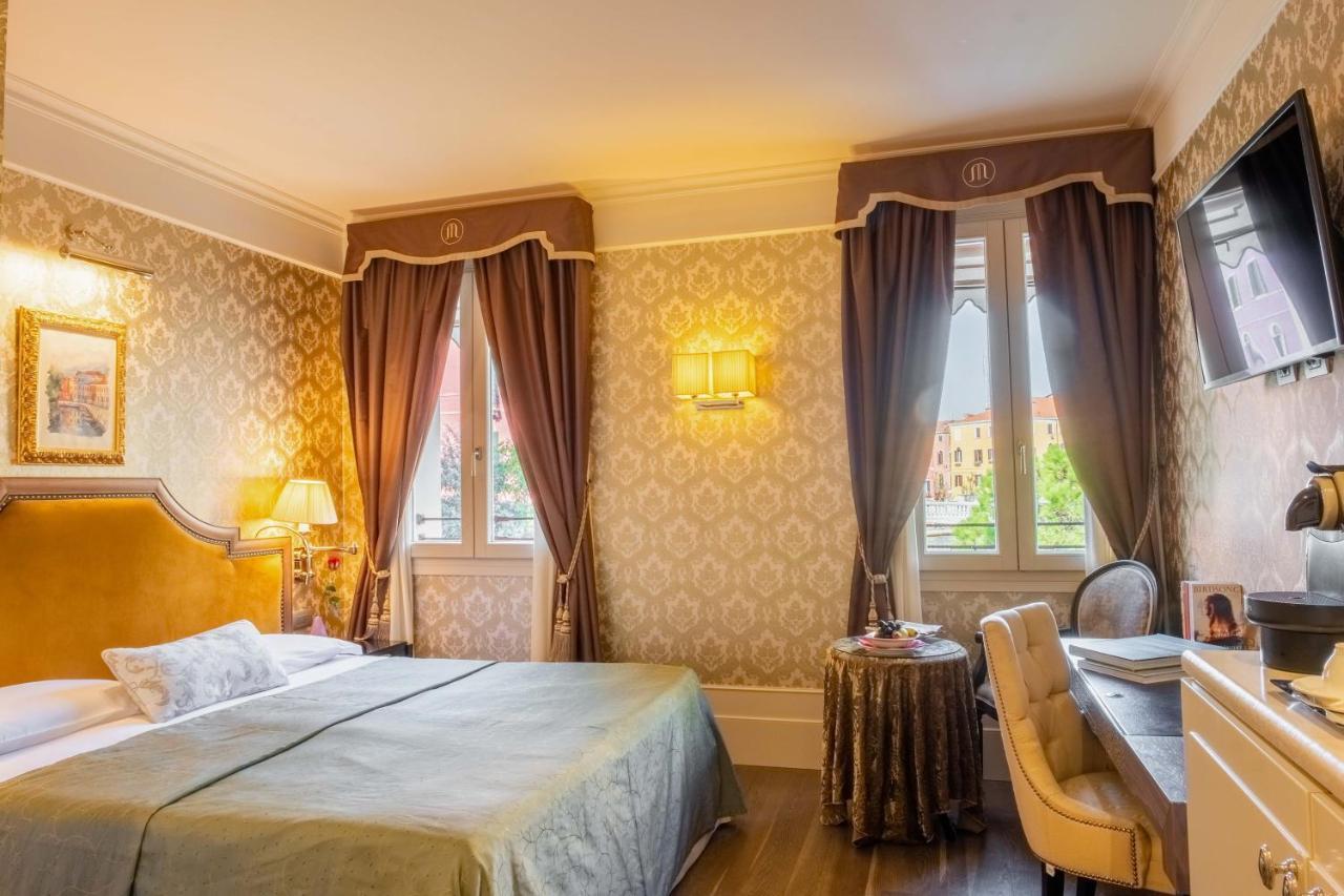 Superior Double Room with Canal View,1112049417:JPEG