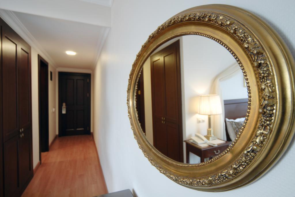 Chambres Communicantes