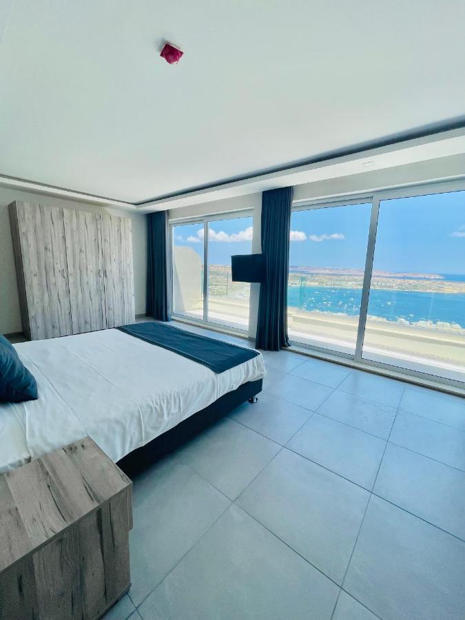 Deluxe Doppel-/Zweibettzimmer mit Meerblick