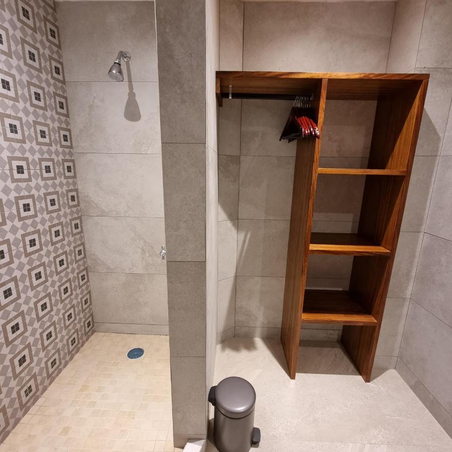 Estudio con terraza