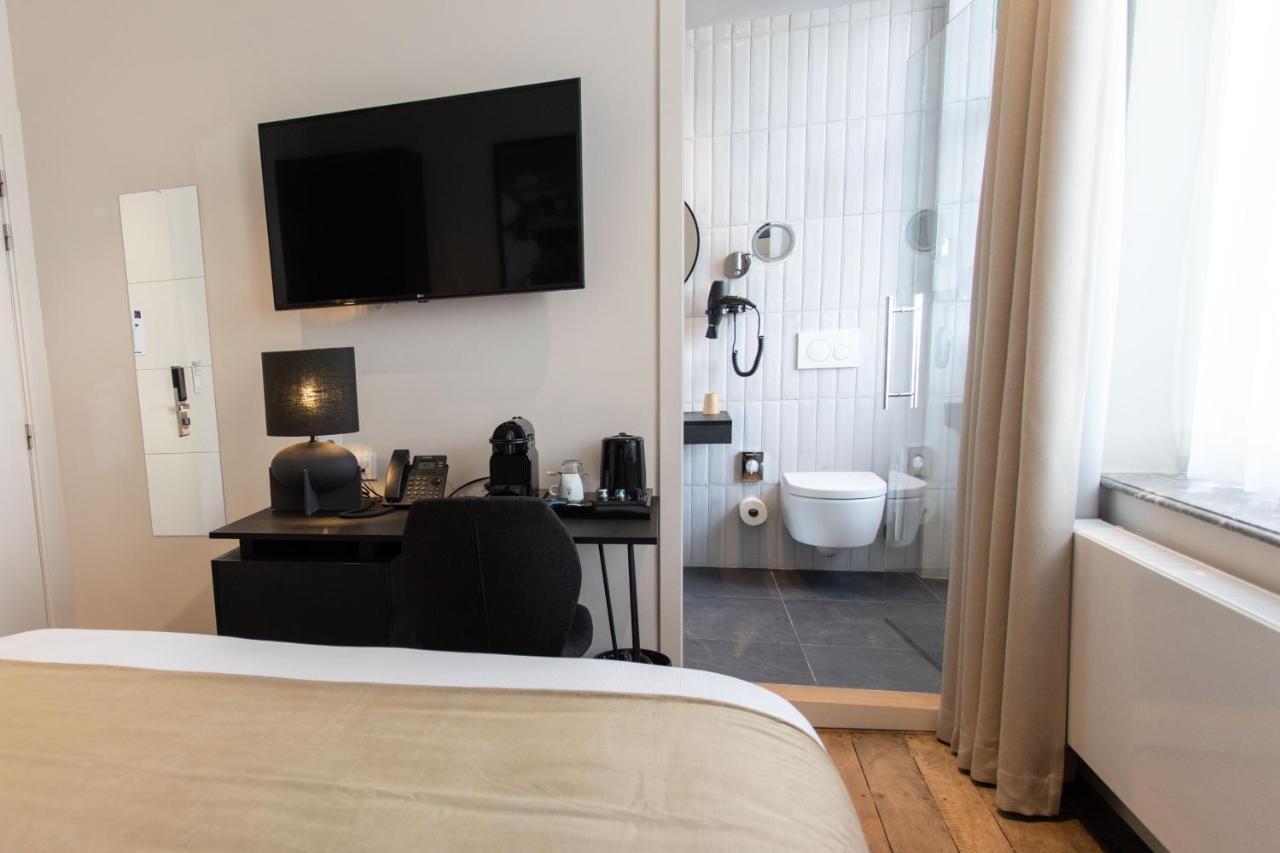 Single Room,1141170754:JPEG