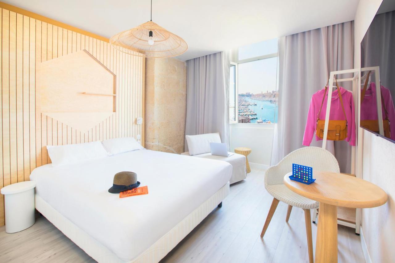 Habitación Familiar Cocoon con vistas al puerto antiguo
