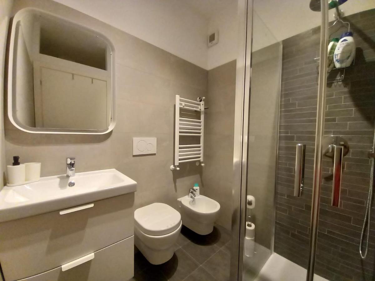 Camera Matrimoniale con Bagno Privato Esterno