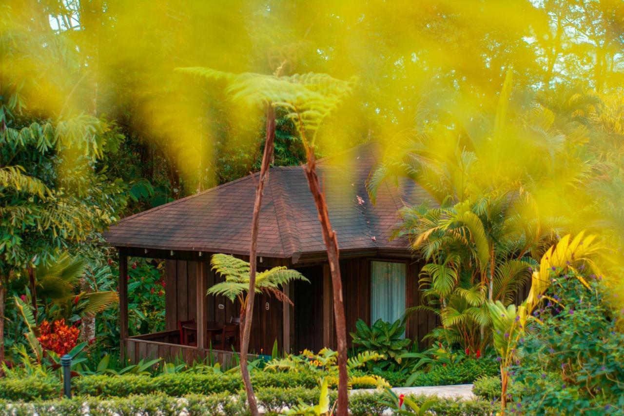 Bungalow mit Kingsize-Bett