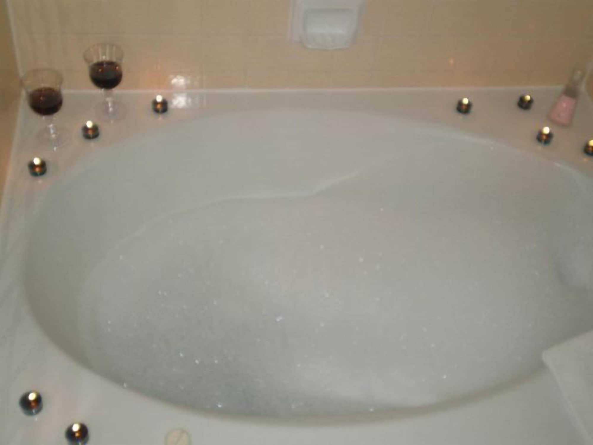 King Room with Hot Tub