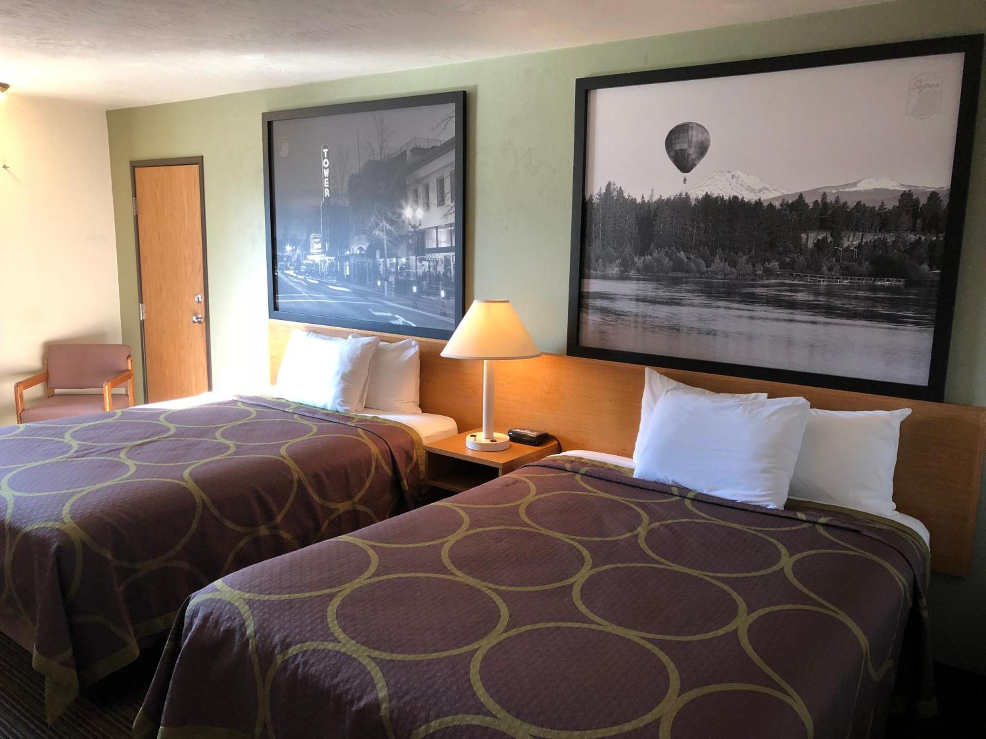 Queen Room with Two Queen Beds - Non-Smoking