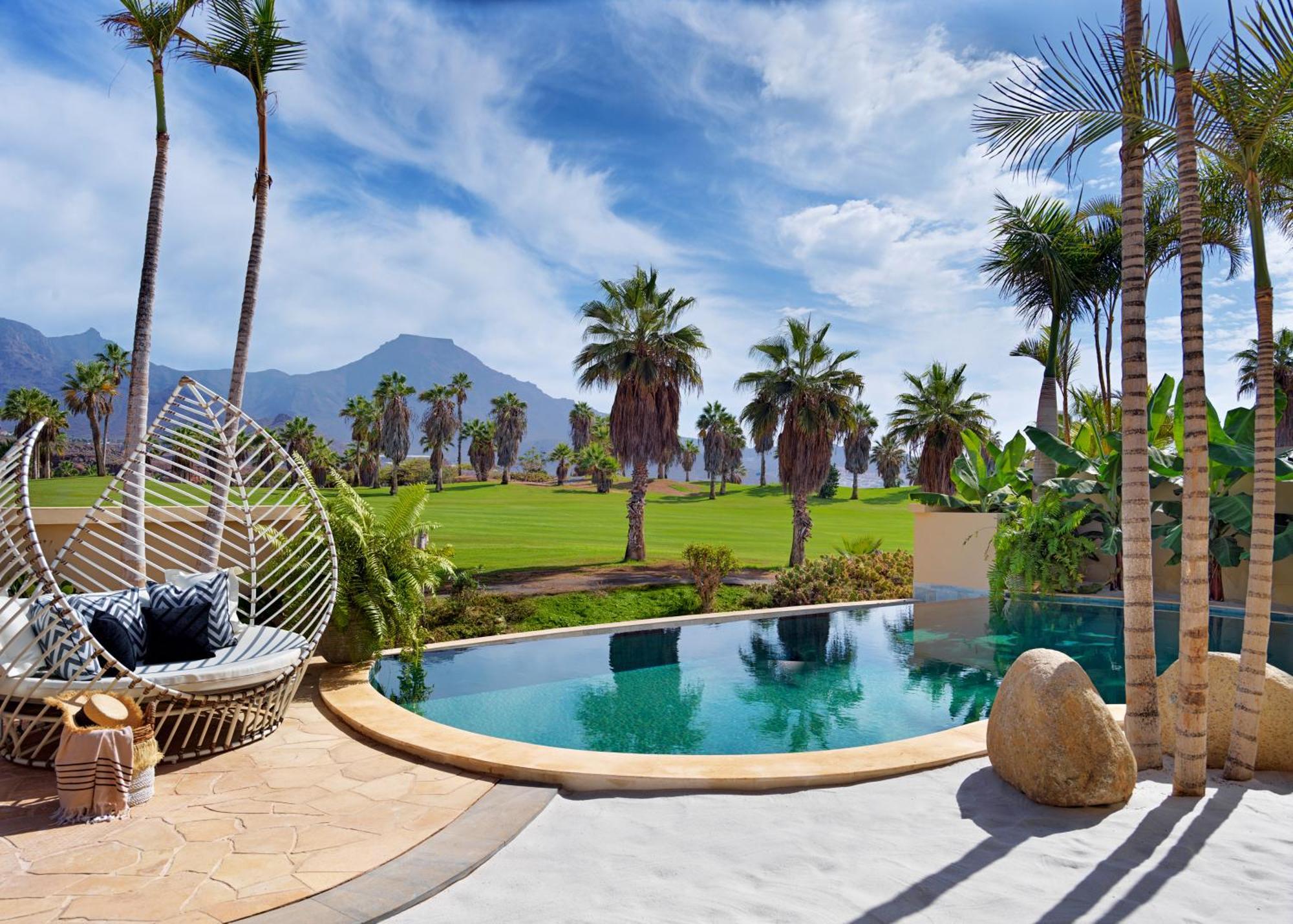 Grande Villa 2 Chambres avec Piscine Privée