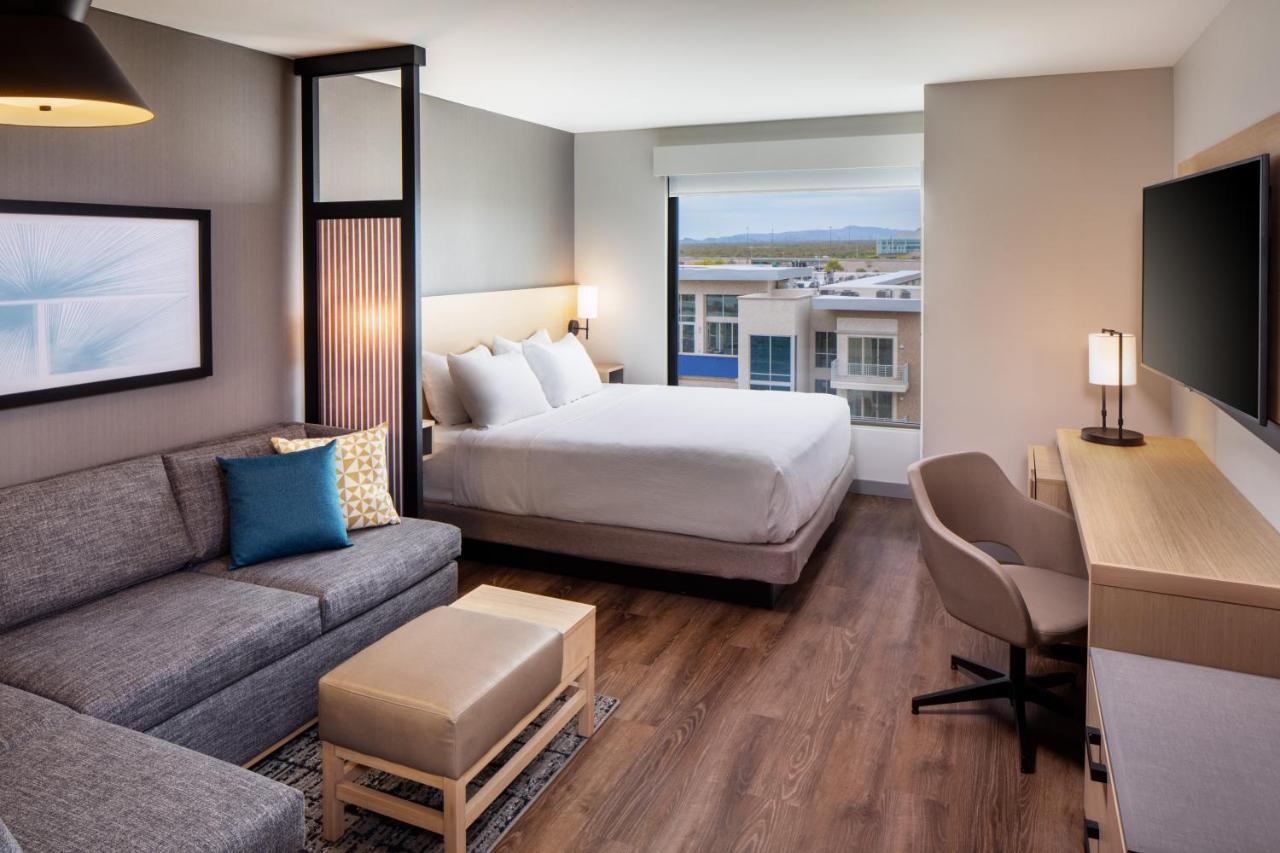 King Room with Sofa Bed and Roll-In Shower - Disability Access