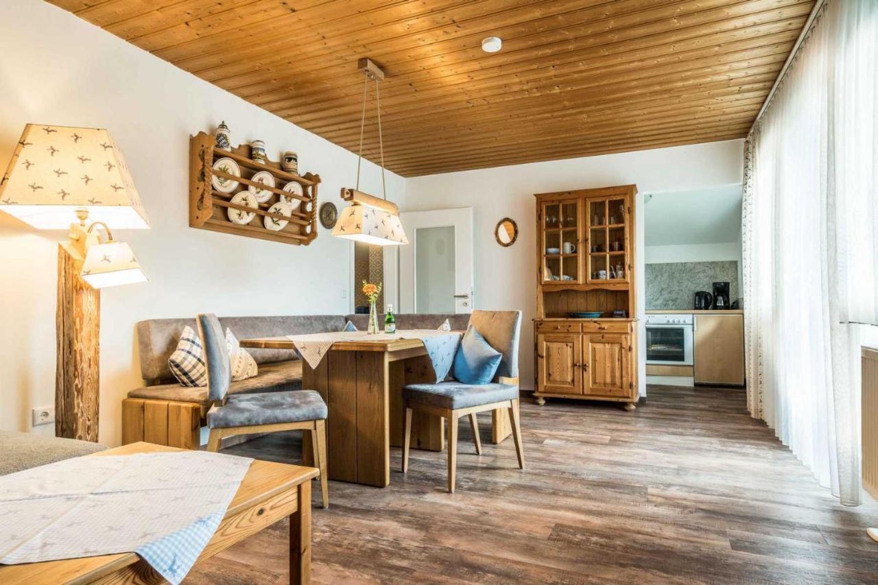 Classic Ferienapartment mit 2 Zimmern - D8