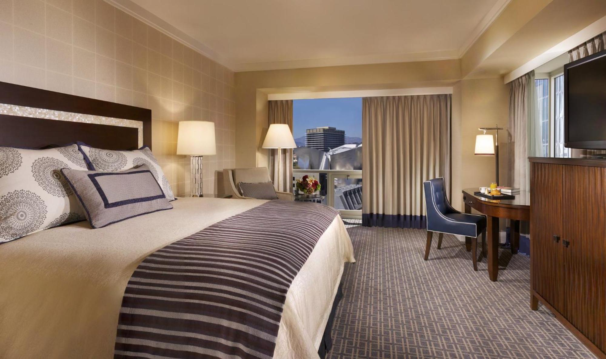 Quarto Premier com Vista - 1 Cama King-size