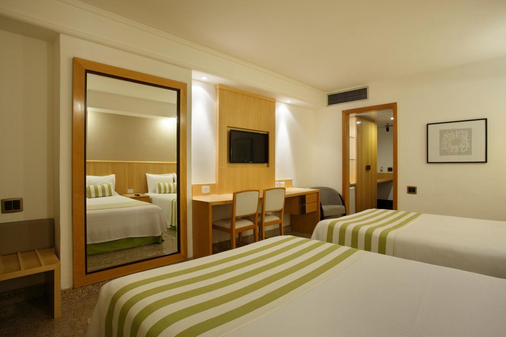 Deluxe Vierbettzimmer mit 2 Doppelbetten