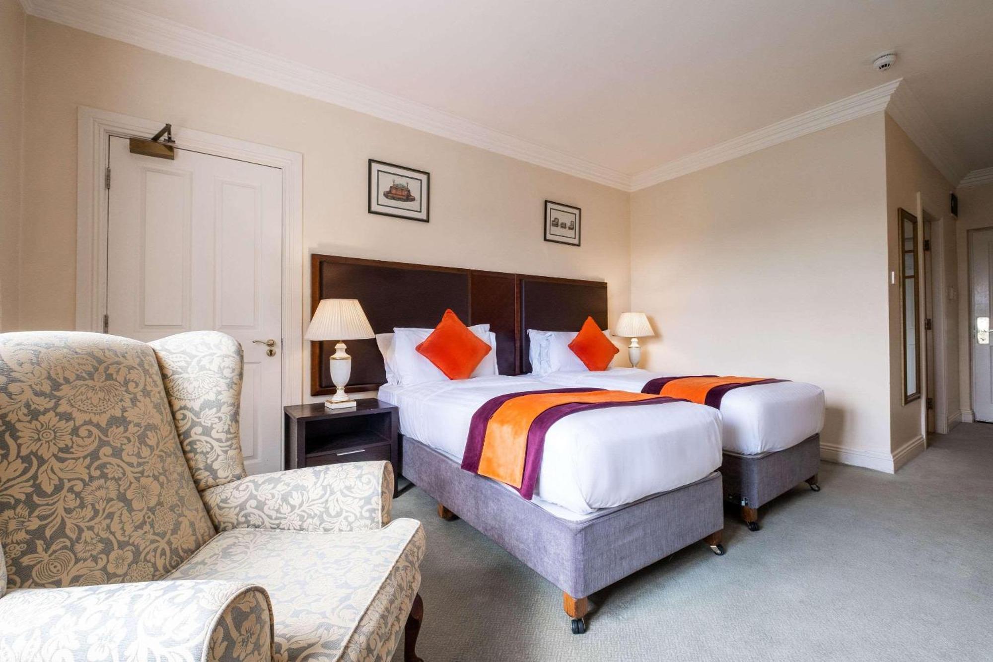 Chambre Familiale Supérieure (2 Adultes + 2 Enfants)