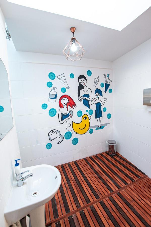 Cama em Dormitório Misto com 4 Camas