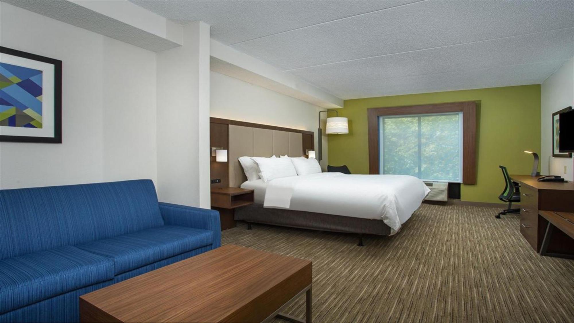 King Suite with Mobility Accessible Roll-In Shower
