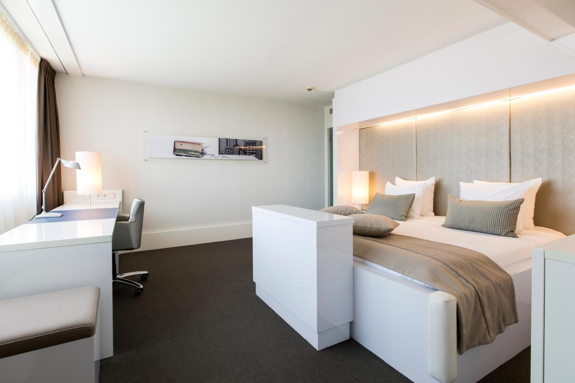Suite de 1 dormitorio con vistas a la ciudad