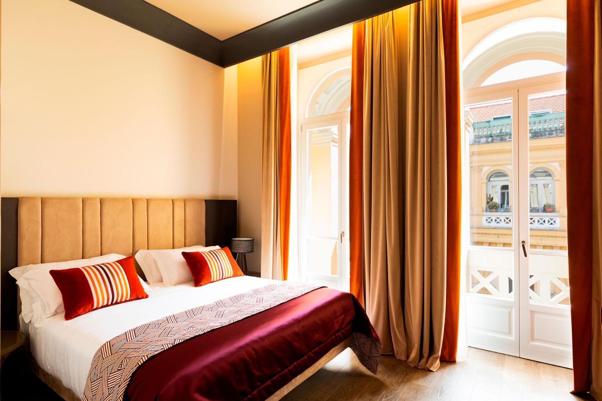 Deluxe Double Room,1287383611:JPEG
