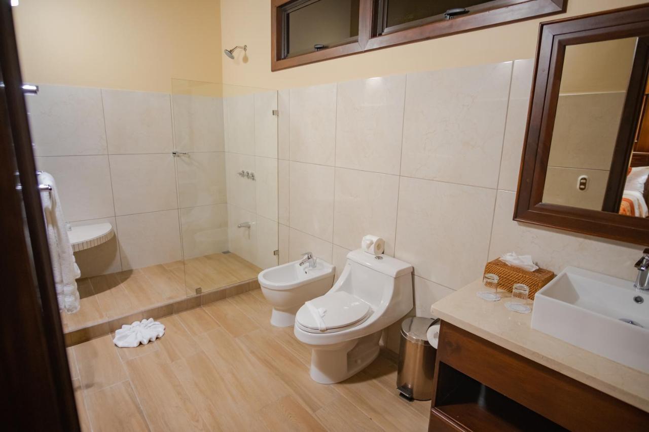 Deluxe Bungalow mit Badewanne