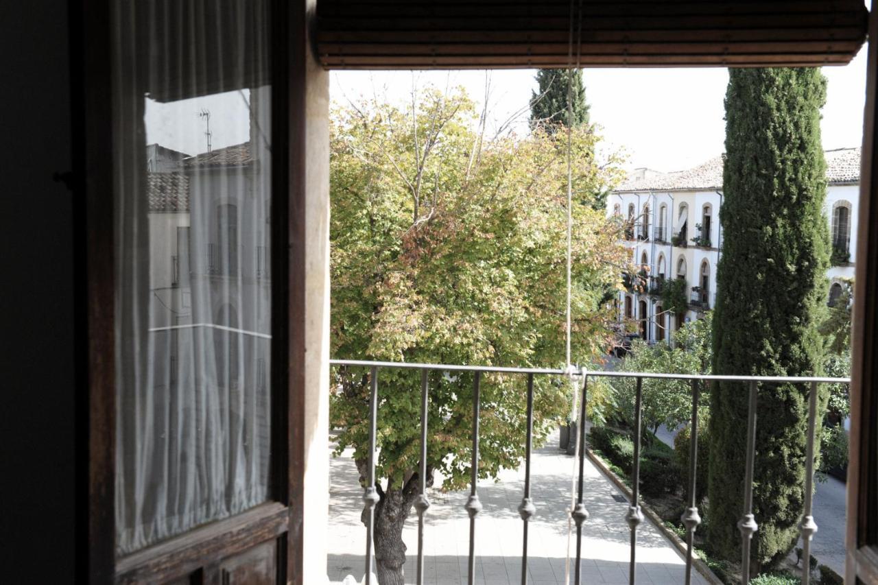 Apartamento con balcón