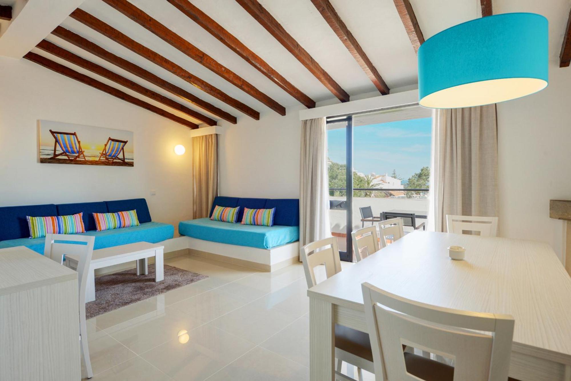 Appartement 3 Chambres de Luxe avec Vue sur Mer