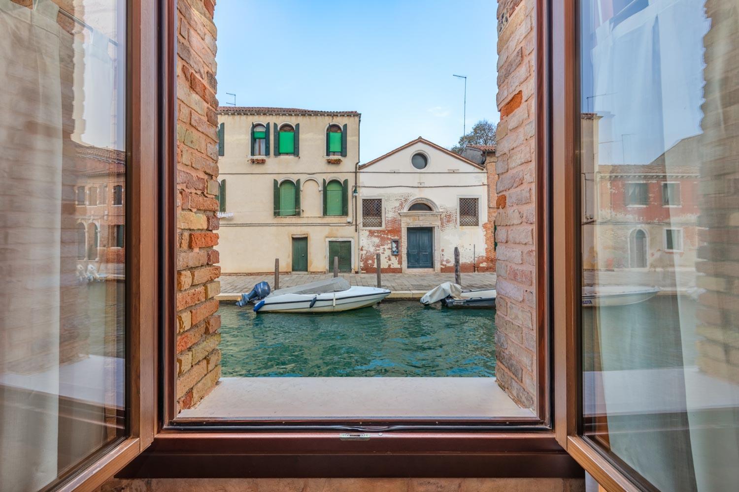 Chambre De Luxe Double ou Lits Jumeaux avec Vue sur le Canal