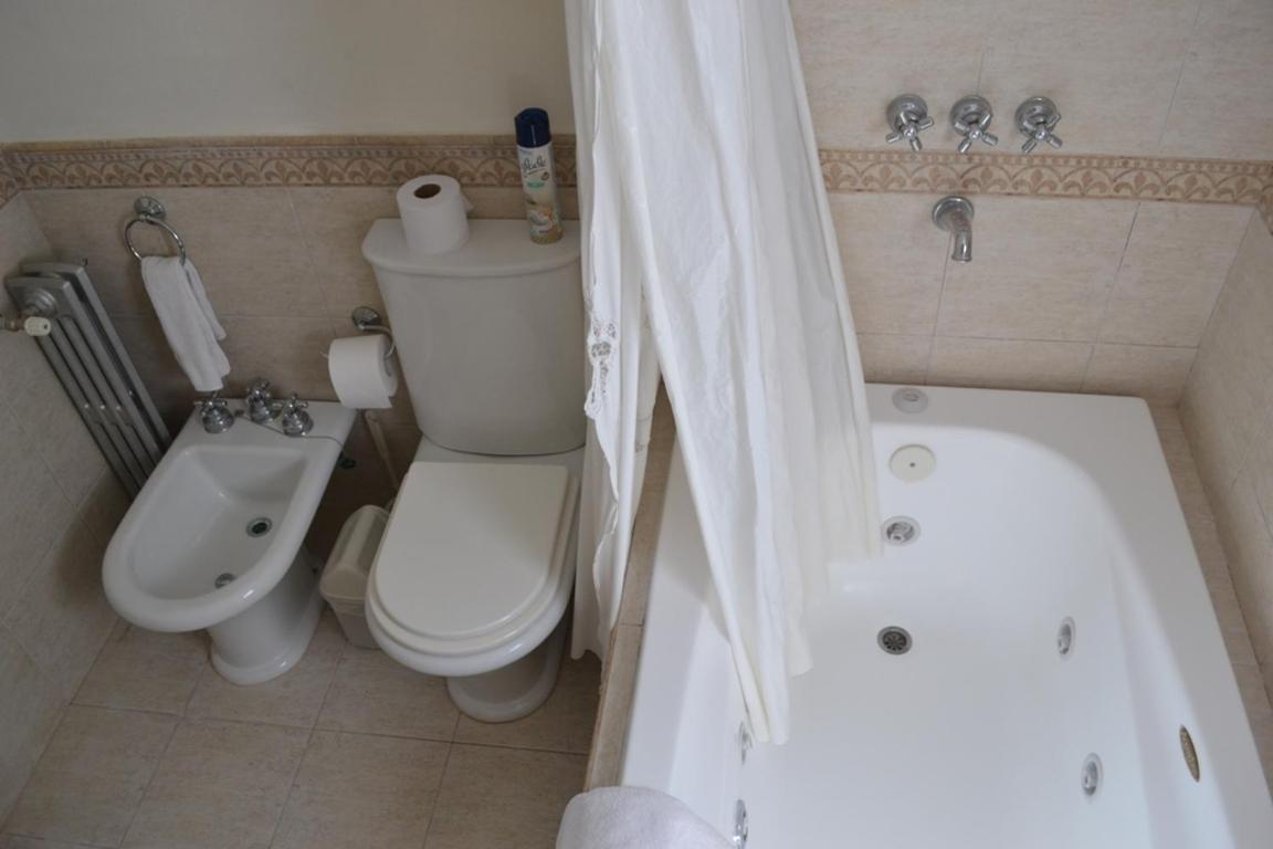 Suite con bañera de hidromasaje - Cama extragrande