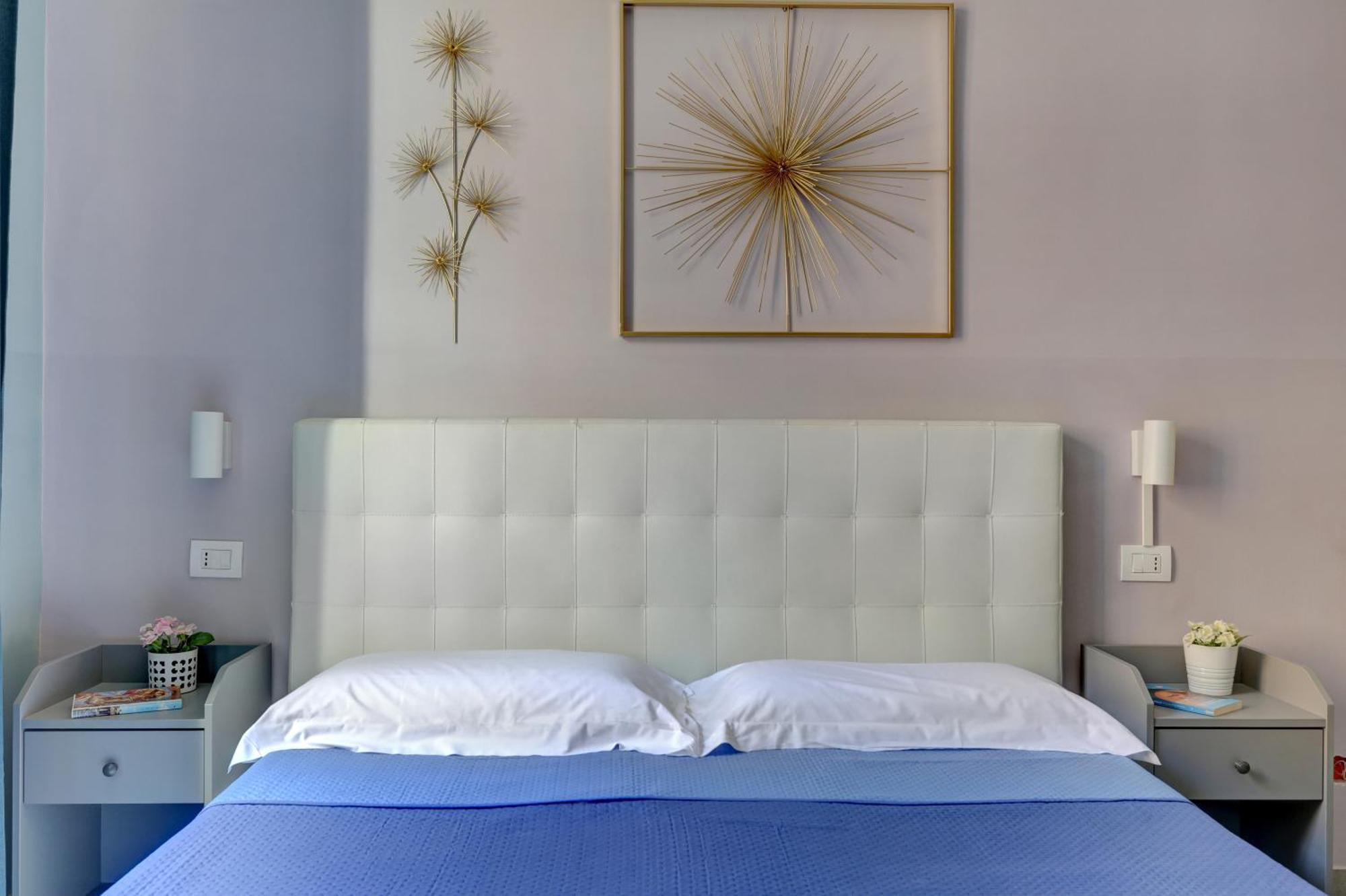 Doppel-/Zweibettzimmer mit Gemeinschaftsbad