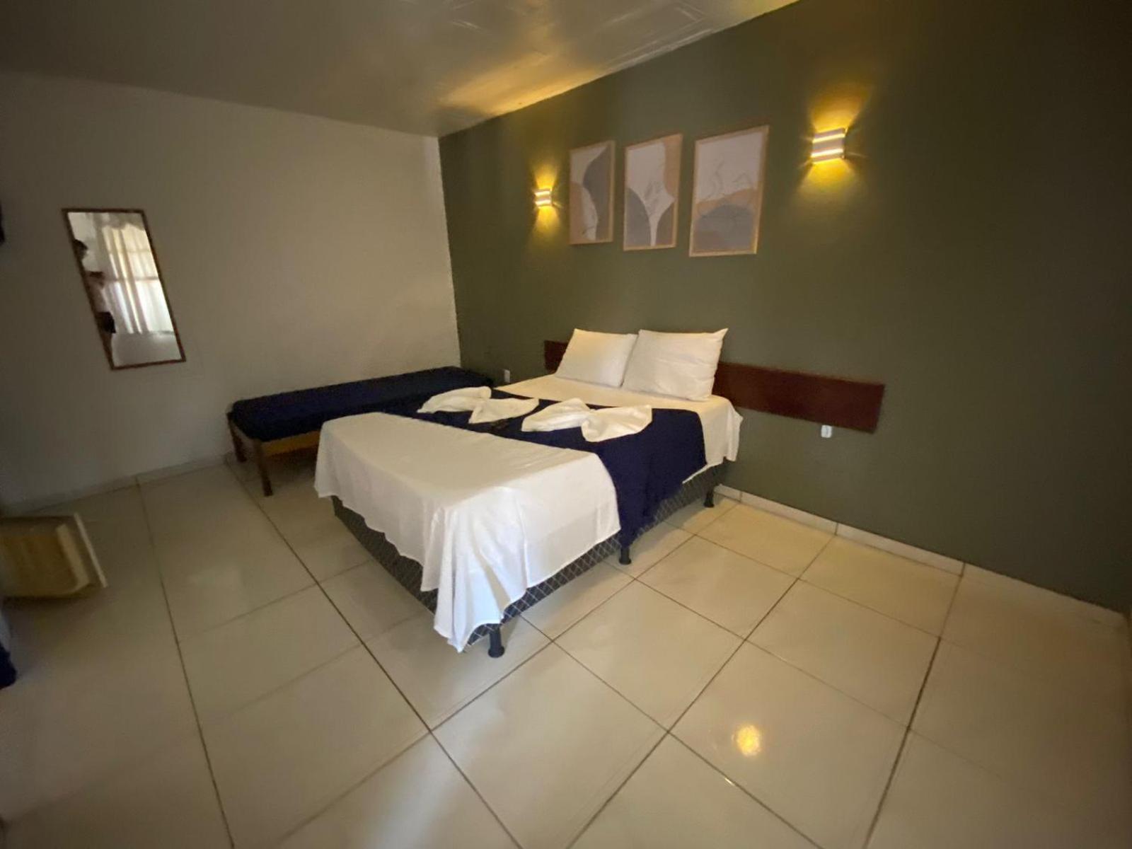 Quarto Triplo Standard
