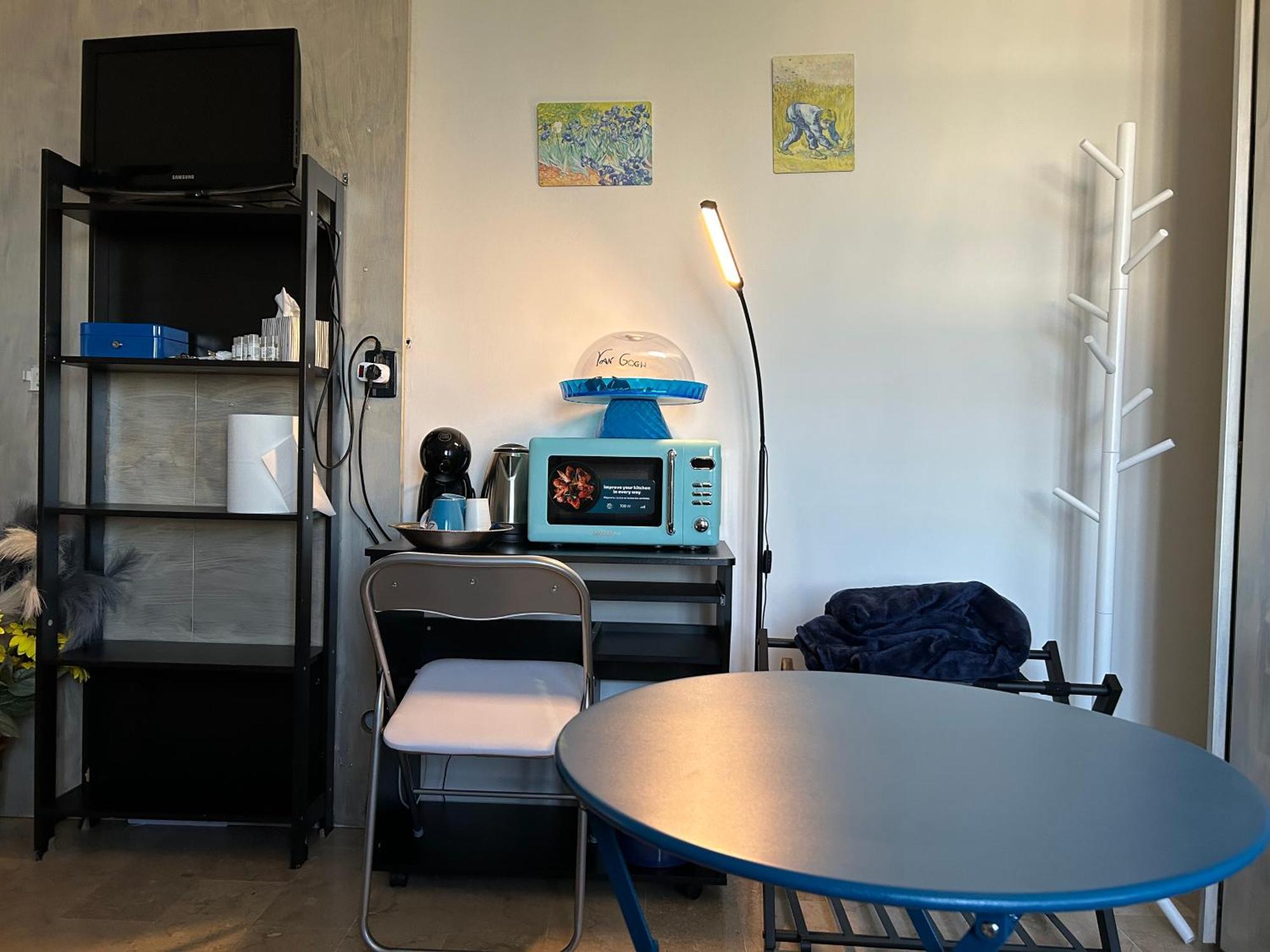 Tweepersoonskamer met Gedeelde Badkamer