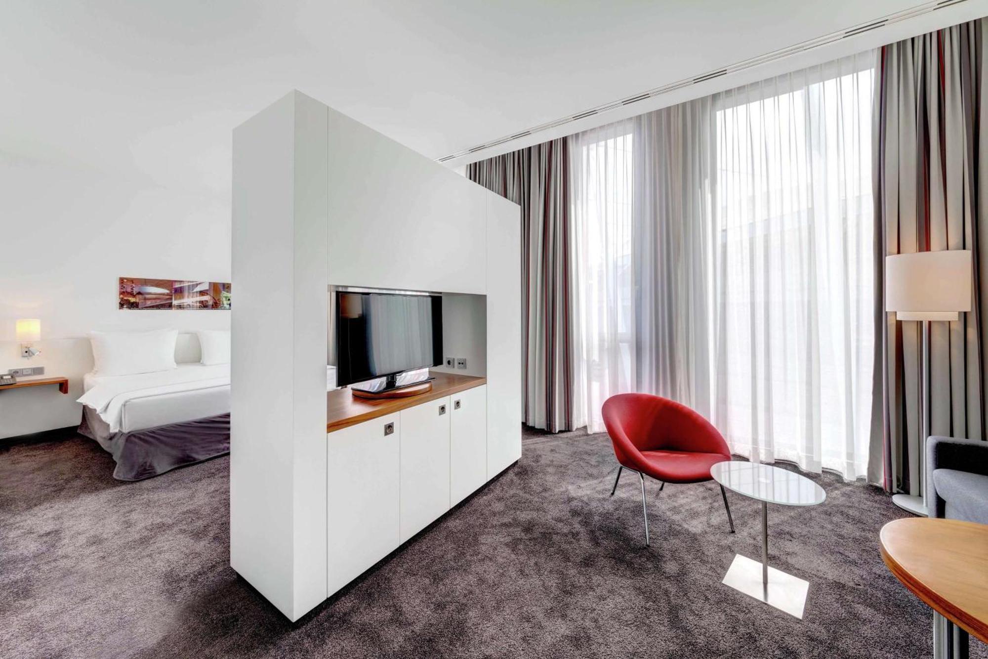 Junior Suite with Sauna, King Bed and Sofa Bed (4 Adults)