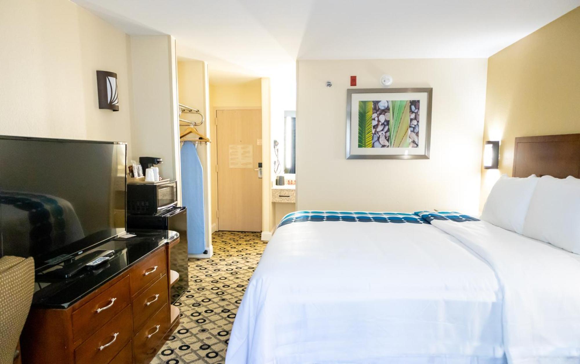 King Room - Non-Smoking