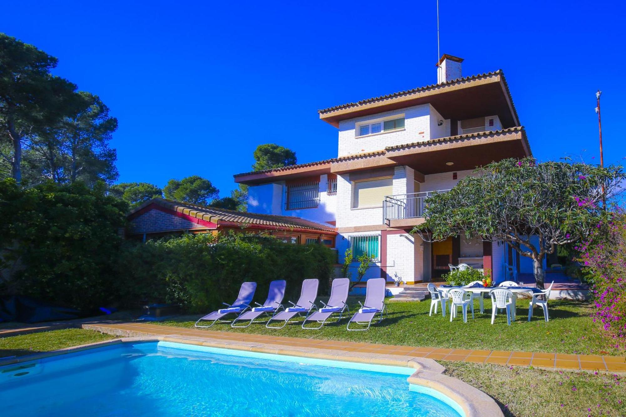Villa con piscina privada