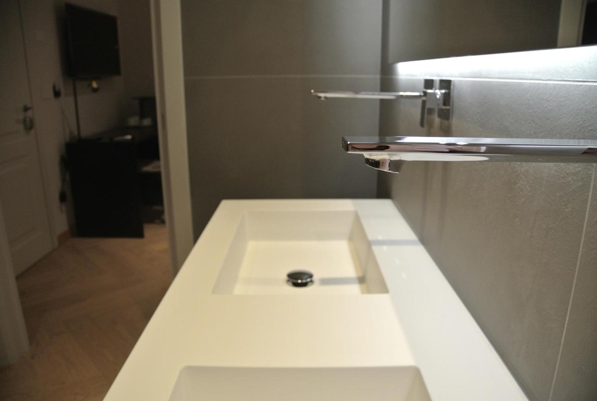 Superior Double Room,1576218560:JPEG