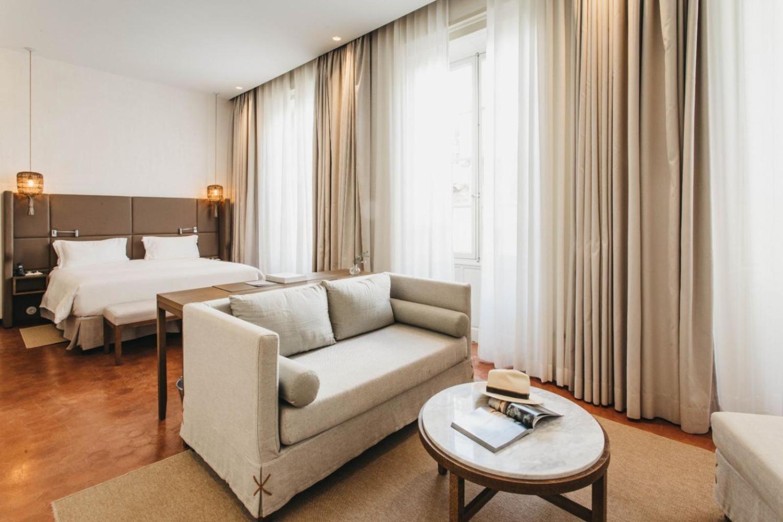 Junior Suite with Spa Access
