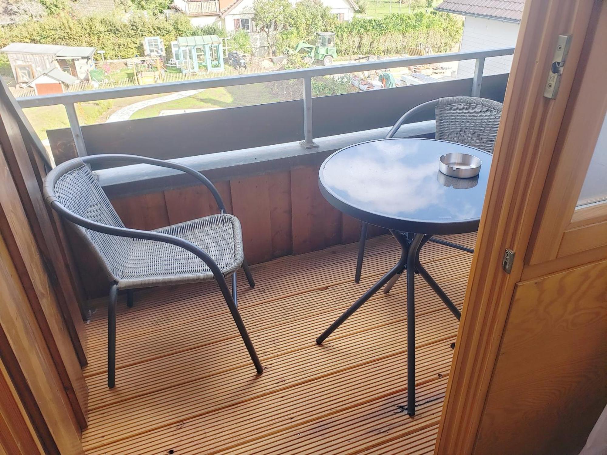 Doppelzimmer mit Balkon