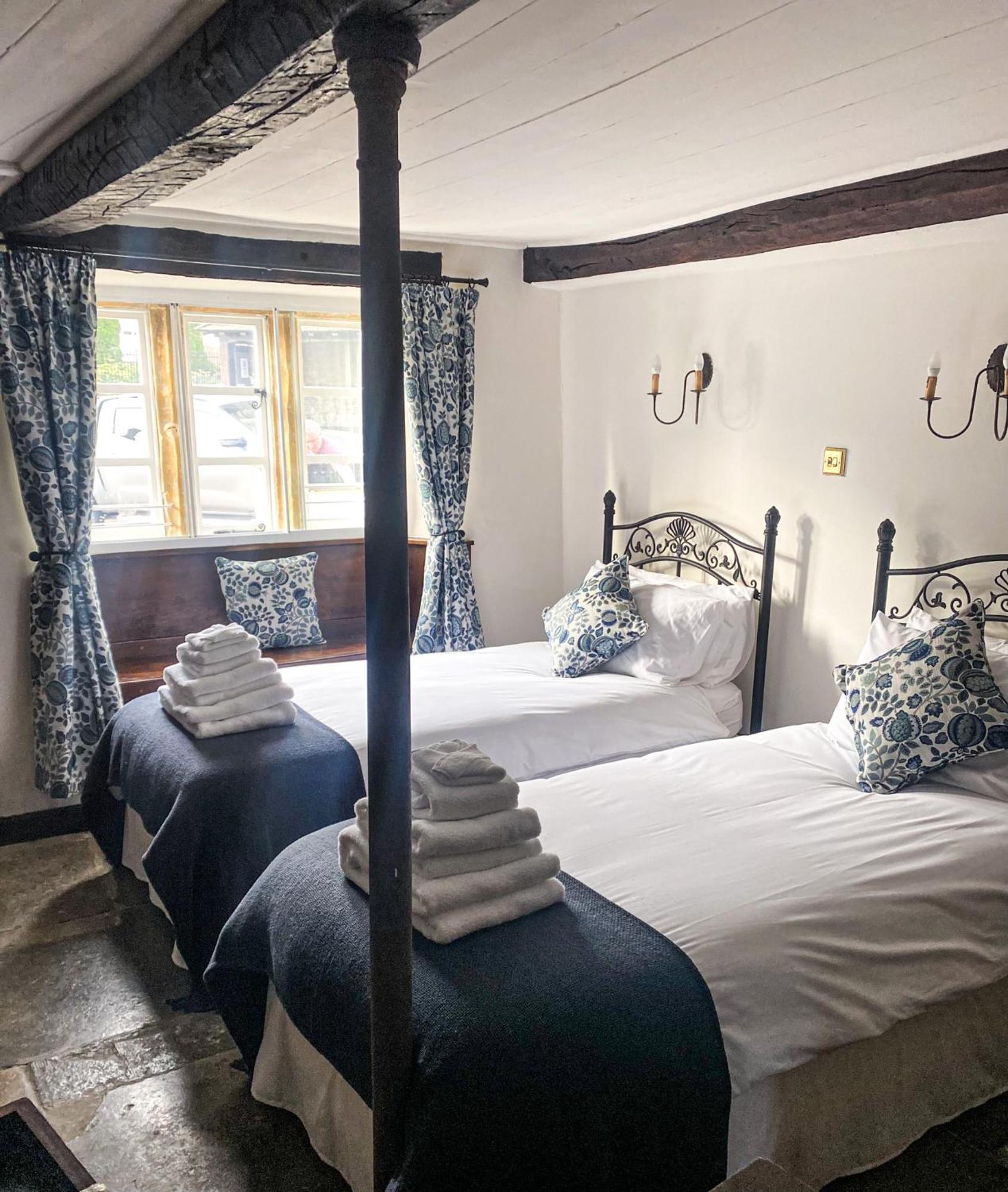 Small Twin Room