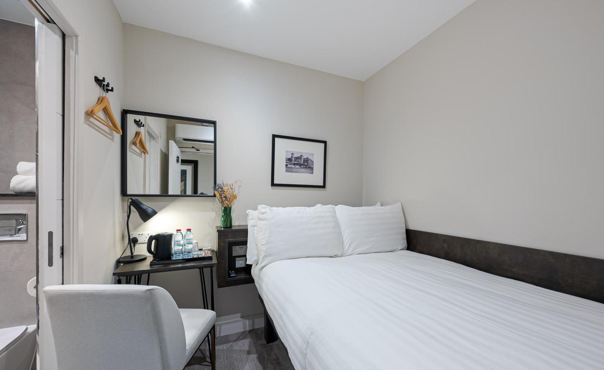 Chambre Double Budget sans Fenêtre