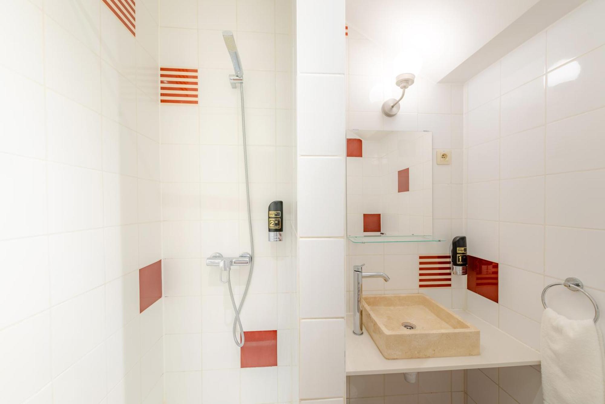 Quarto Individual