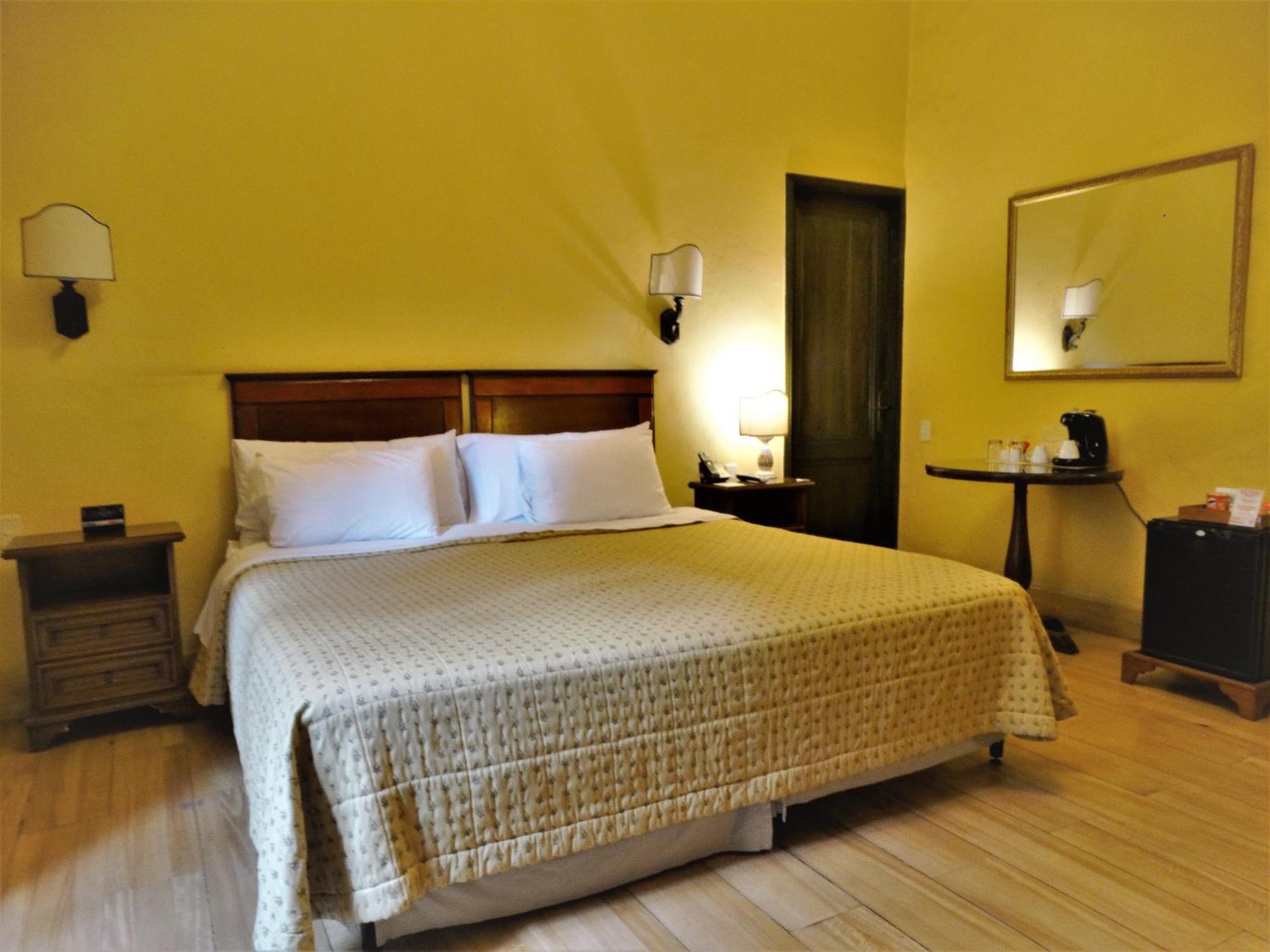 Quarto Standard com Cama Queen-size