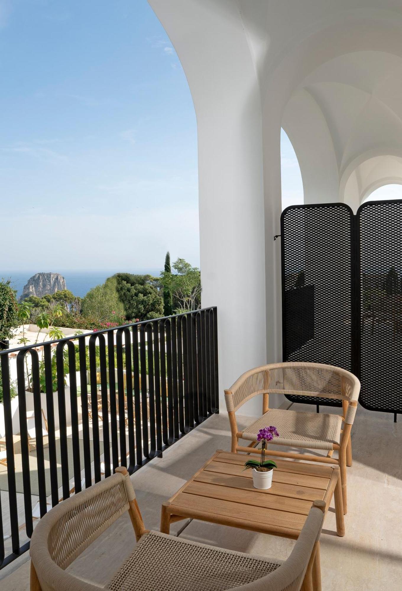 Deluxe Doppelzimmer mit Balkon und Meerblick