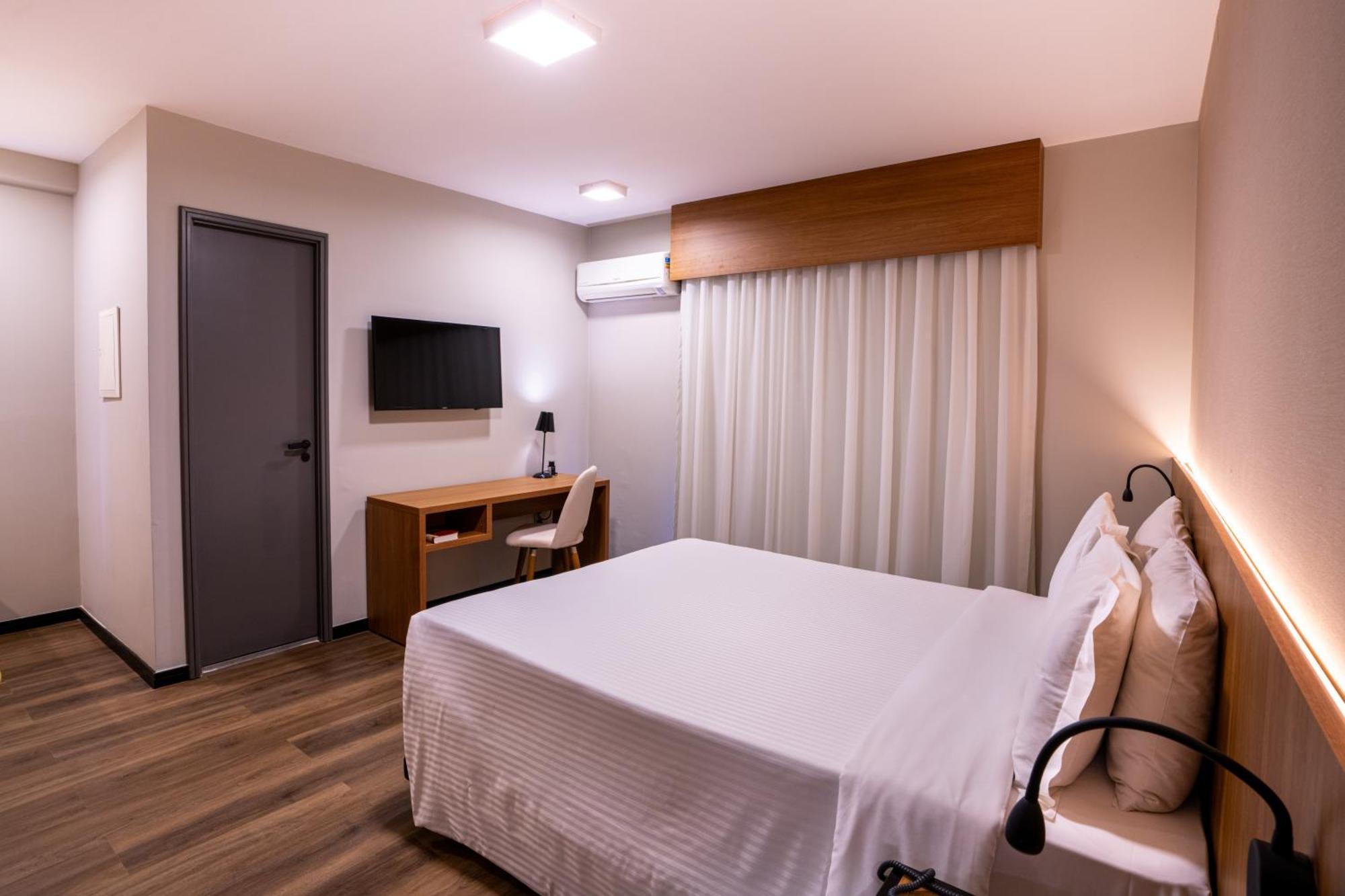 Standard Room - 1 Double Bed - Disability Access
