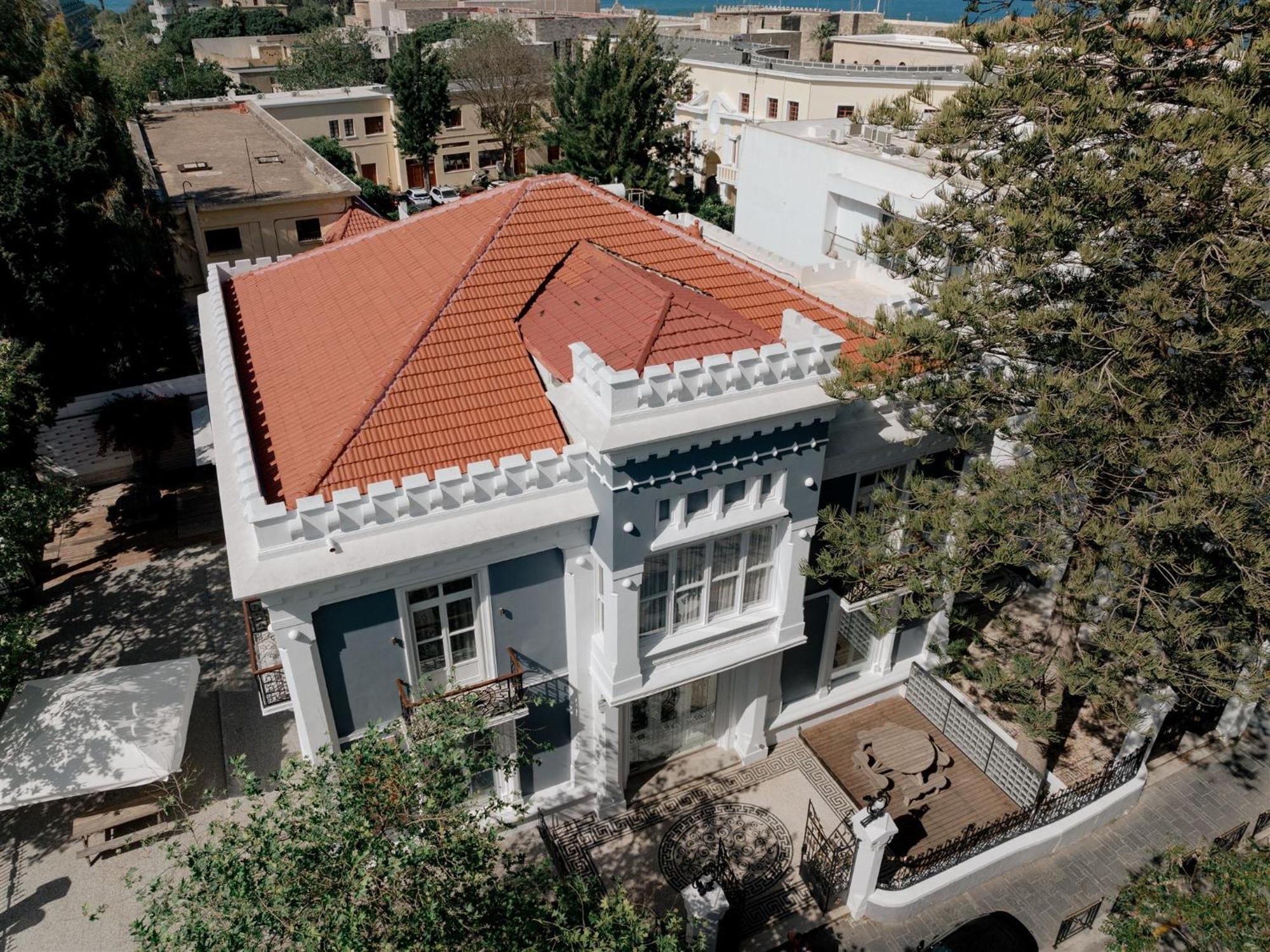 Four-Bedroom Luxury Apartment,1629568336:JPEG