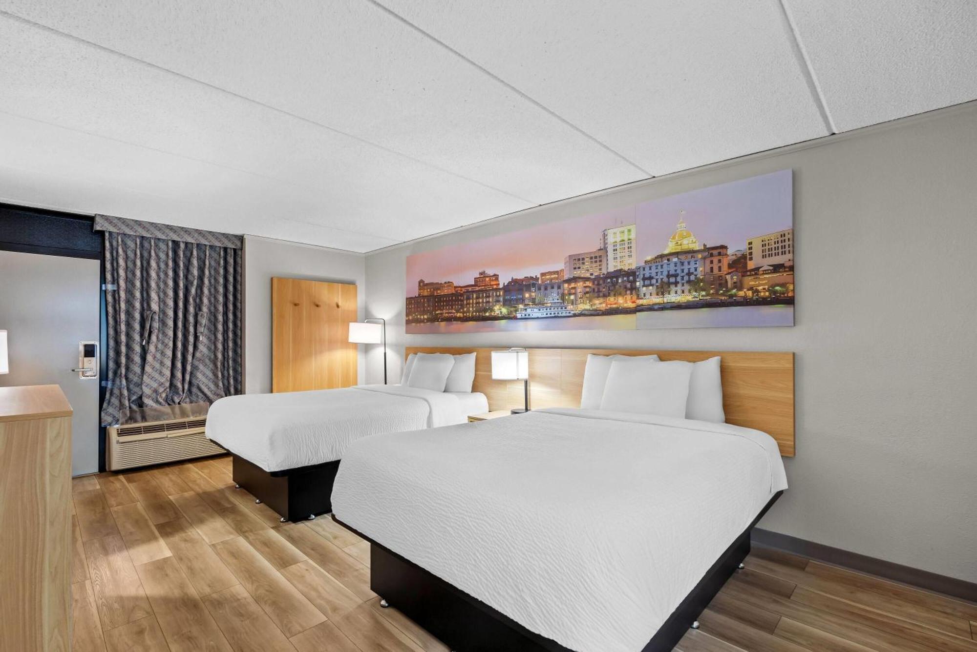 Queen Room with Two Queen Beds - Non-Smoking,1666651416:JPEG