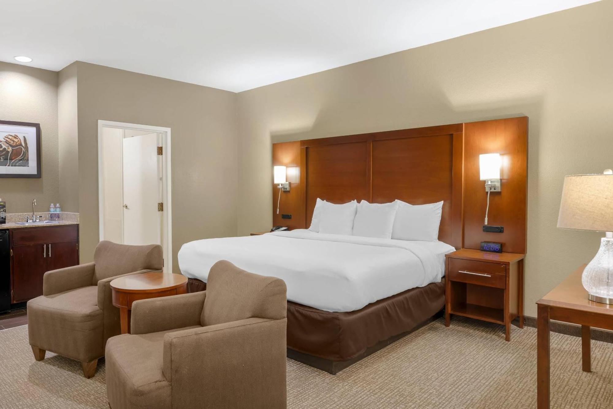Chambre d'Affaires Lit King-Size Supérieure - Non-Fumeurs