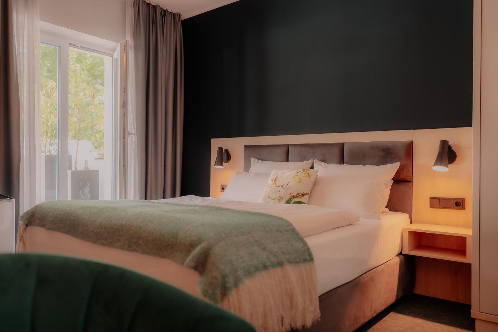 Superior Double Room,1698551222:JPEG